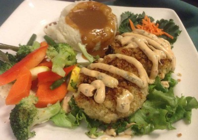 Crab cake dinner